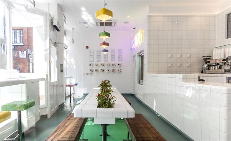伦敦快餐食品店，餐饮空间，快餐店设计，白色餐饮空间