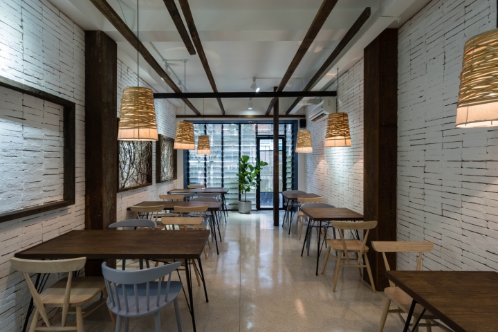 商业空间，餐饮空间，建筑改造，越南排屋改造设计，国外餐厅设计