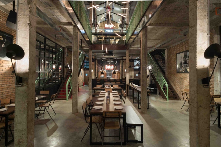 商业空间，餐饮空间，国外餐厅设计，工业风格餐厅，主题餐厅