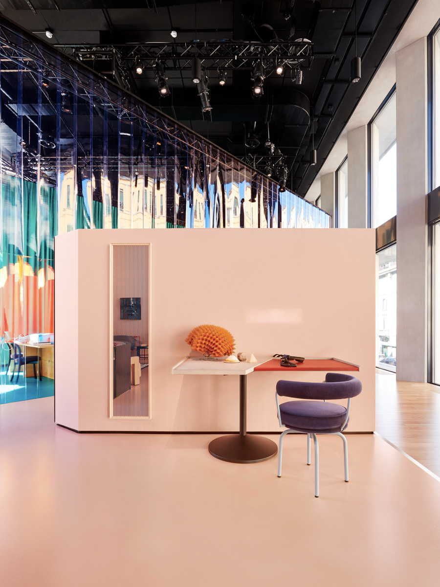 2017米兰设计周计，家具展示厅设计，Cassina家具展览