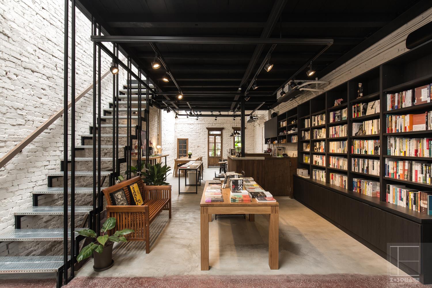 建筑改造，商业空间，独立书店，台湾设计