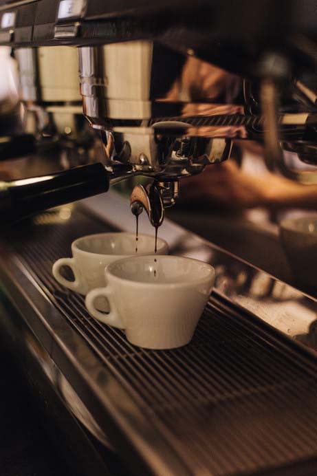 温暖友谊打造的LOFT工业风格梦想咖啡馆一柏林COMPANION COFFEE