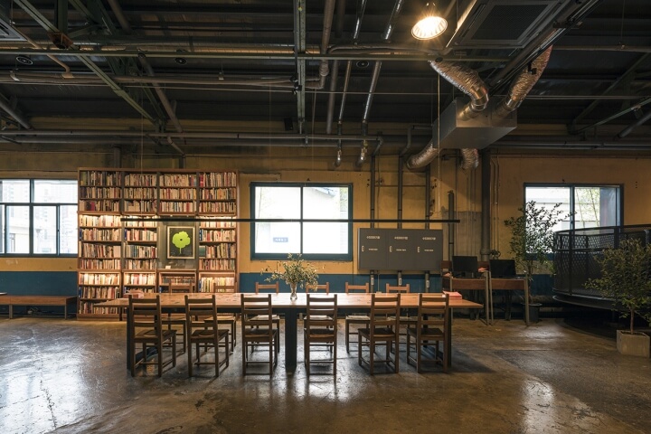 商业空间，书店设计，韩国书店设计，韩国YES24实体店