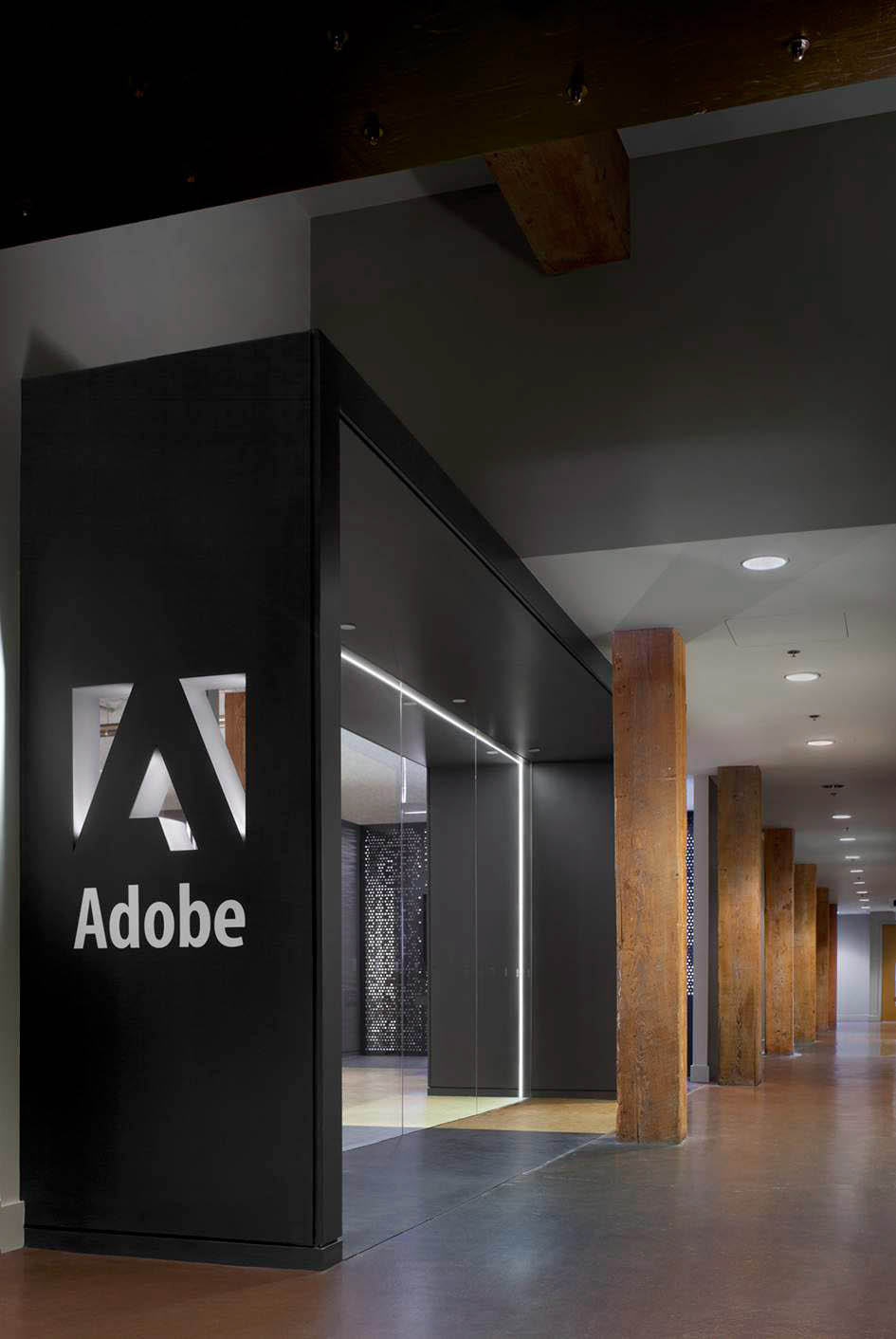 Adobe LOFT风格办公室装修设计效果图