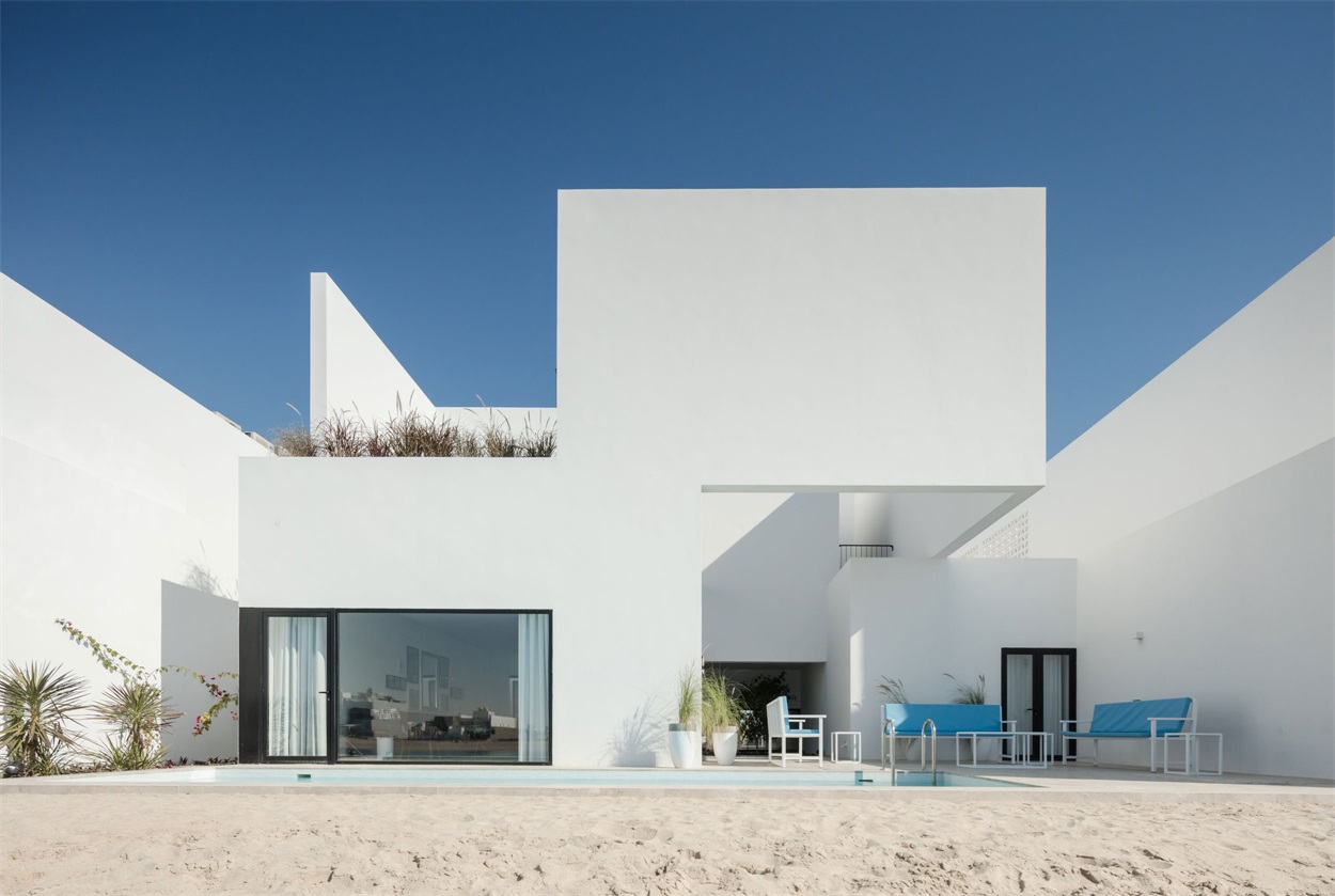 住宅空间，别墅设计，联排别墅群设计，极简主义，科威特AREIA，海滨别墅