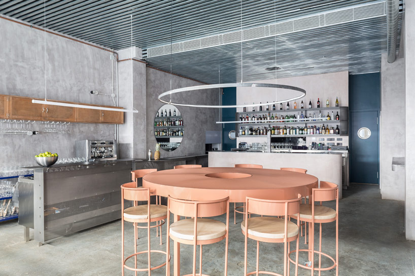 餐饮空间，西班牙餐厅设计，现代风格餐厅设计，混凝土元素，酒吧餐厅，lucas yhernández-gil工作室