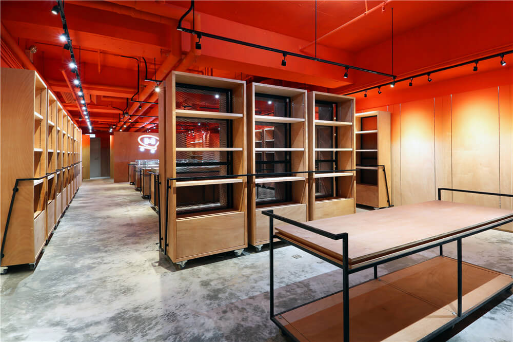 商业空间，零售店设计，音响零售空间，上海零售店设计，上海恒隆广场