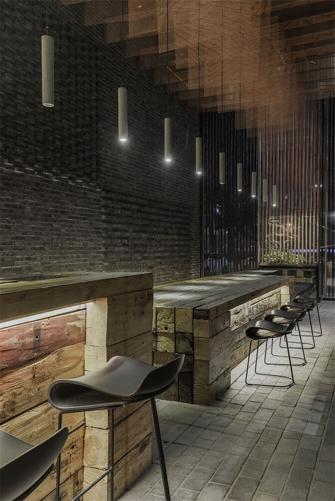餐饮空间，酒吧空间，重庆餐厅设计，B.L.U.E.建筑设计事务所，慢节奏