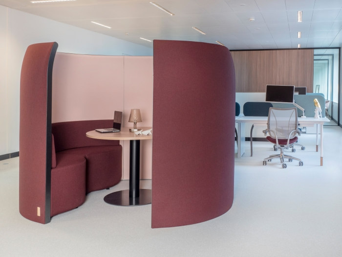 舒适温暖的工作空间 巴黎欧莱雅办公室设计