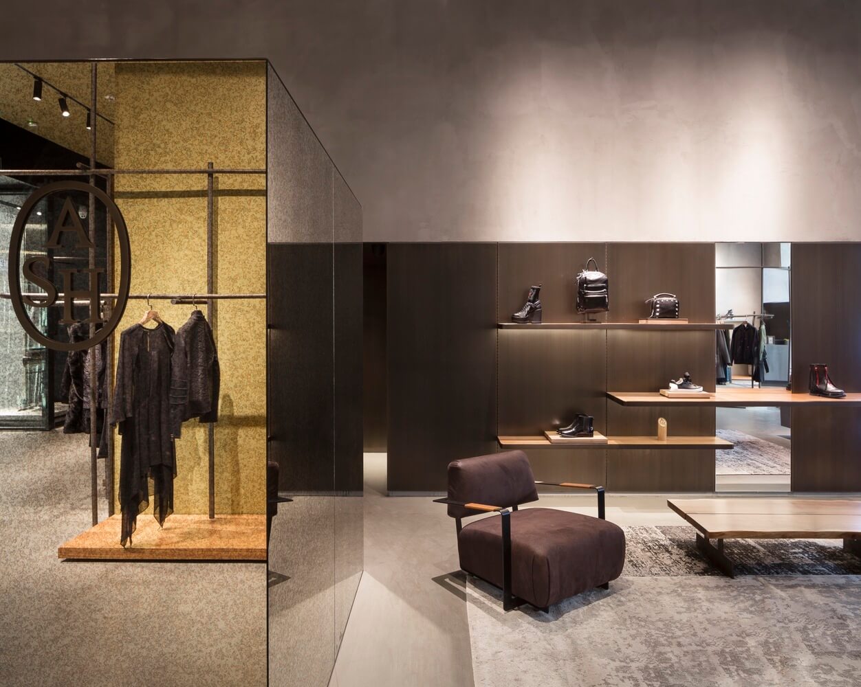 商业空间，传统竹子脚手架，上海来福士ASH，上海ASH概念店设计，服装店设计，西班牙设计大师Francesc Rifé，零售店设计