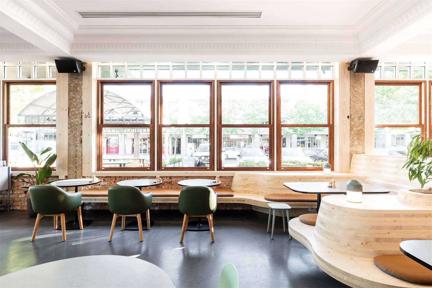 餐饮空间，咖啡馆设计，堪培拉咖啡馆设计，墨尔本Foolscap工作室，精品餐厅设计，自然风
