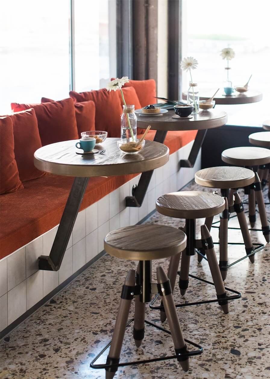 餐饮空间，咖啡厅设计，希腊咖啡厅设计，工业风咖啡馆设计，国外咖啡厅设计，小店设计