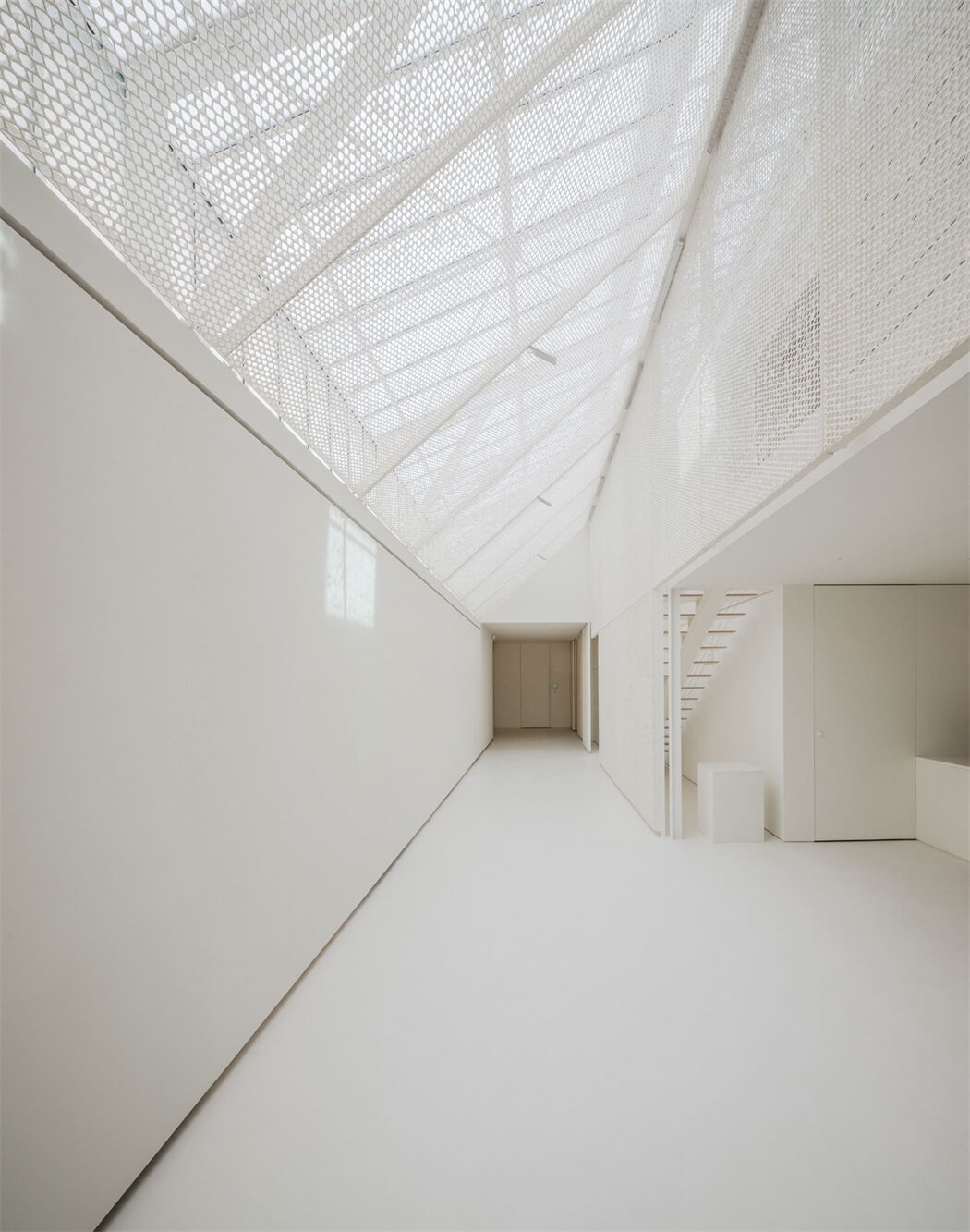 商业空间，私人博物馆设计，西班牙艺术家AntoniClavé个人博物馆，展览空间，隈研吾设计