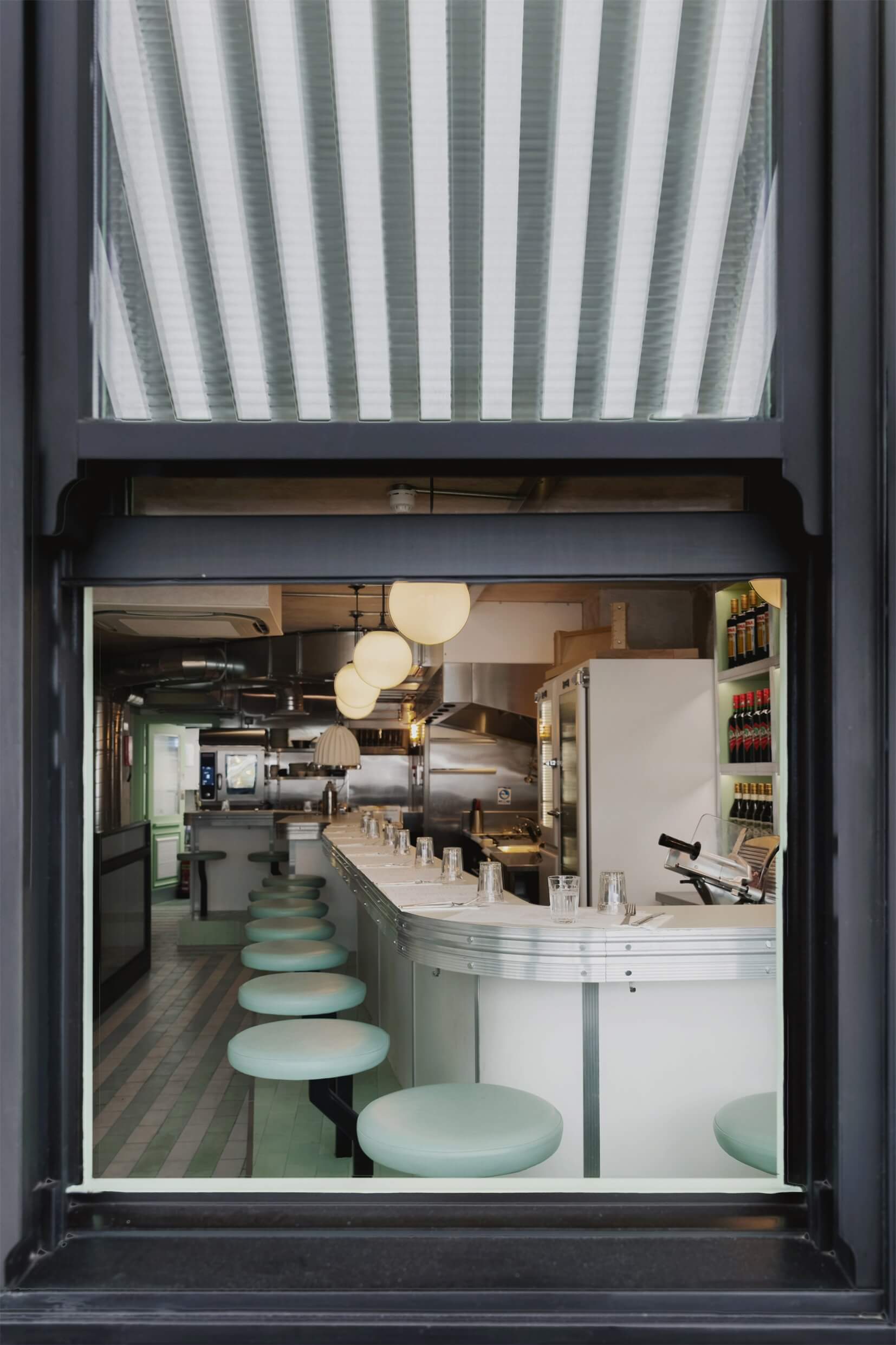餐饮空间，餐厅设计，小食店设计，伦敦复古风餐厅设计，熟食店设计