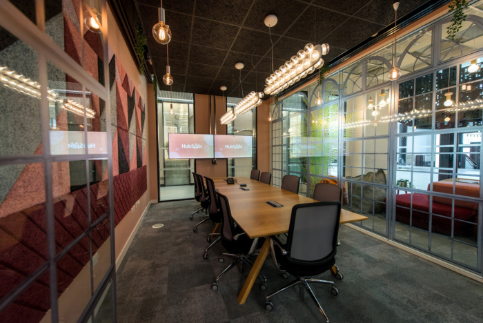 办公空间，科技公司办公室设计，现代风格办公空间设计，软件公司办公室设计