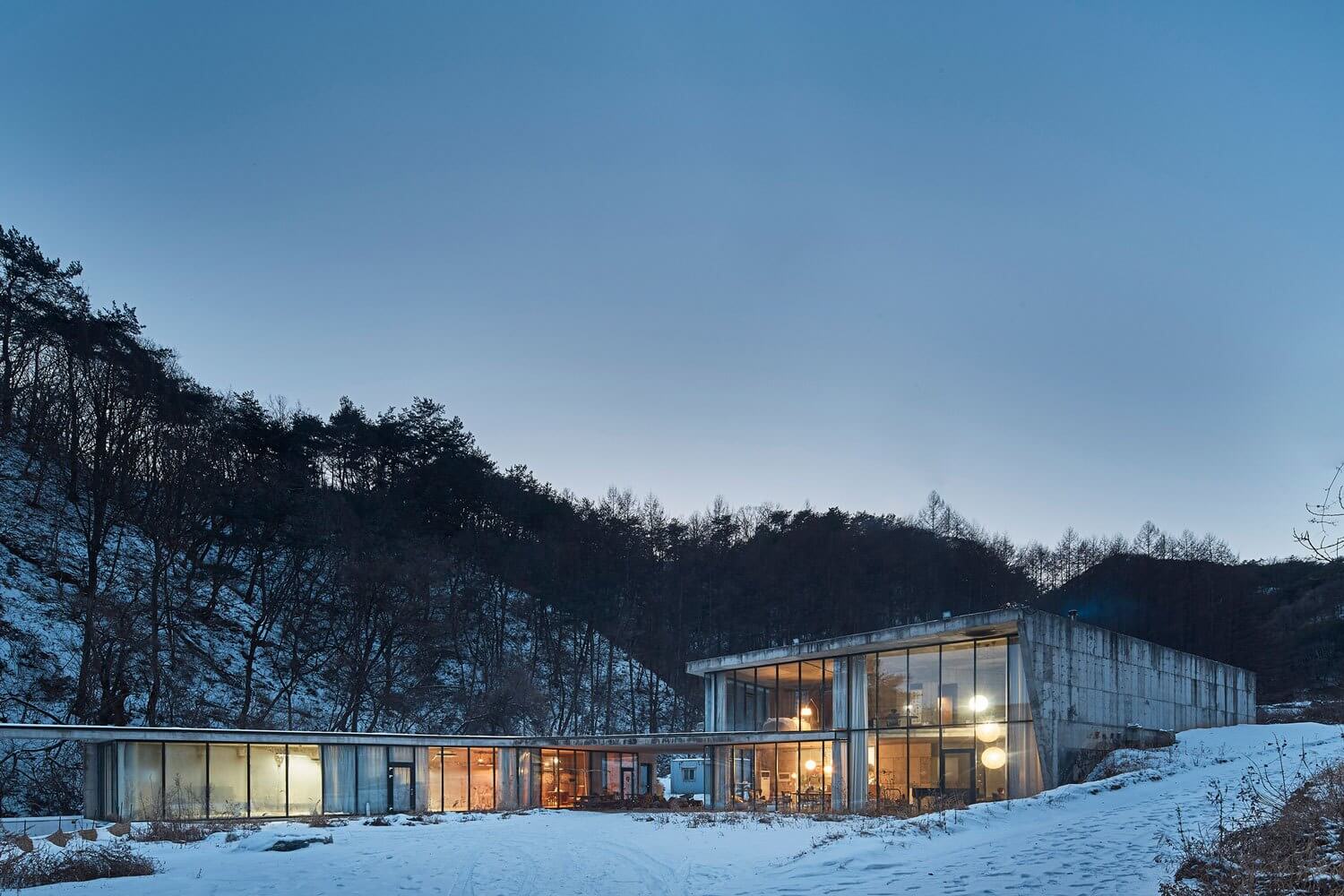 韩国室内设计，郊区建筑，住宅空间，国外室内设计，人与自然