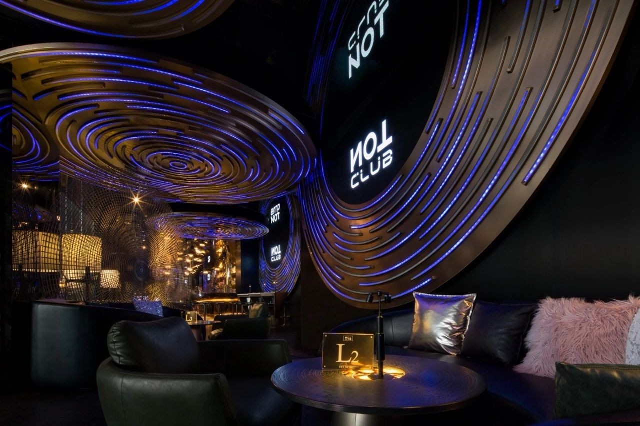 酒吧设计，黄永才，太空主题酒吧设计，星舰酒吧，广州酒吧