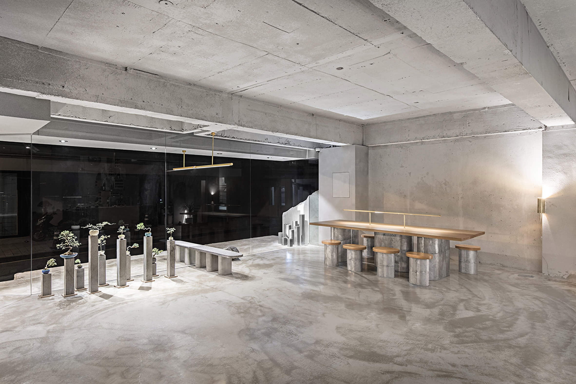 首尔Et Cetera原始水泥工业风咖啡馆酒吧设计
