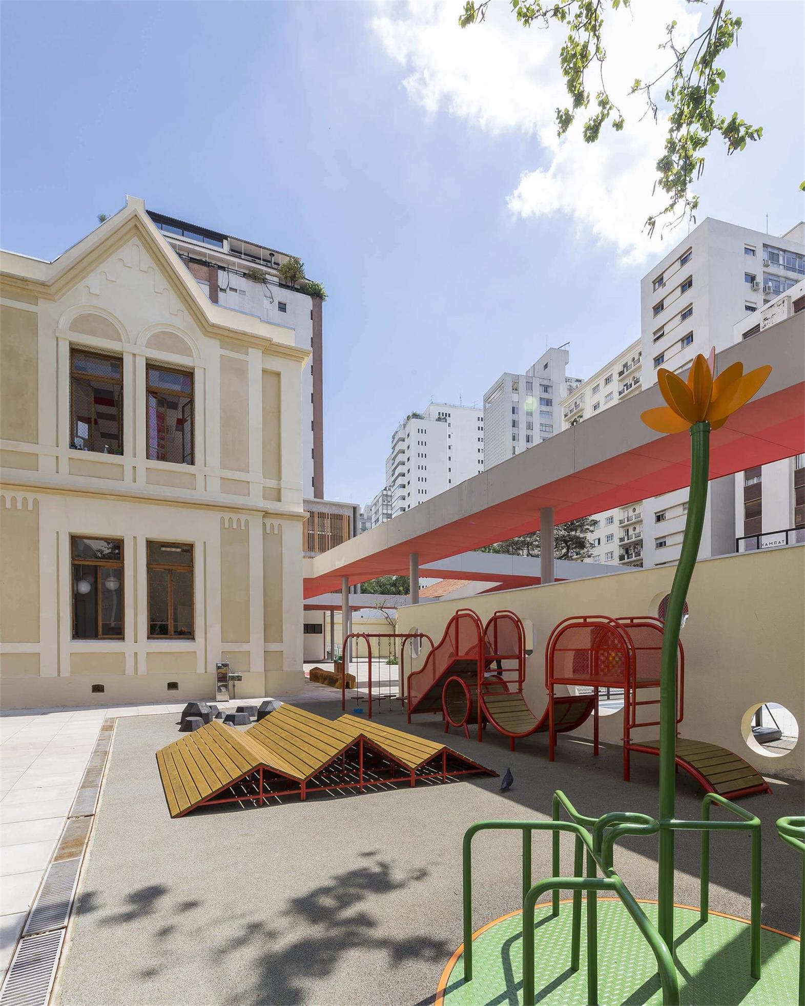 建筑改造，教学空间，建筑设计，儿童学校，巴西圣保罗，古老建筑