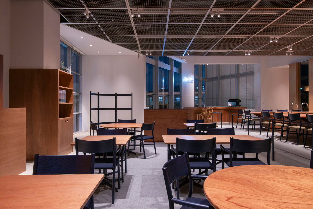 餐饮空间，国外餐饮空间，餐厅设计，福冈，日式餐厅