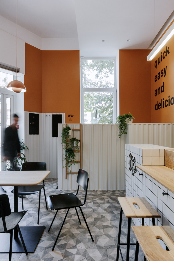 餐饮空间，快餐店，乌克兰，小户型，LIS design studio