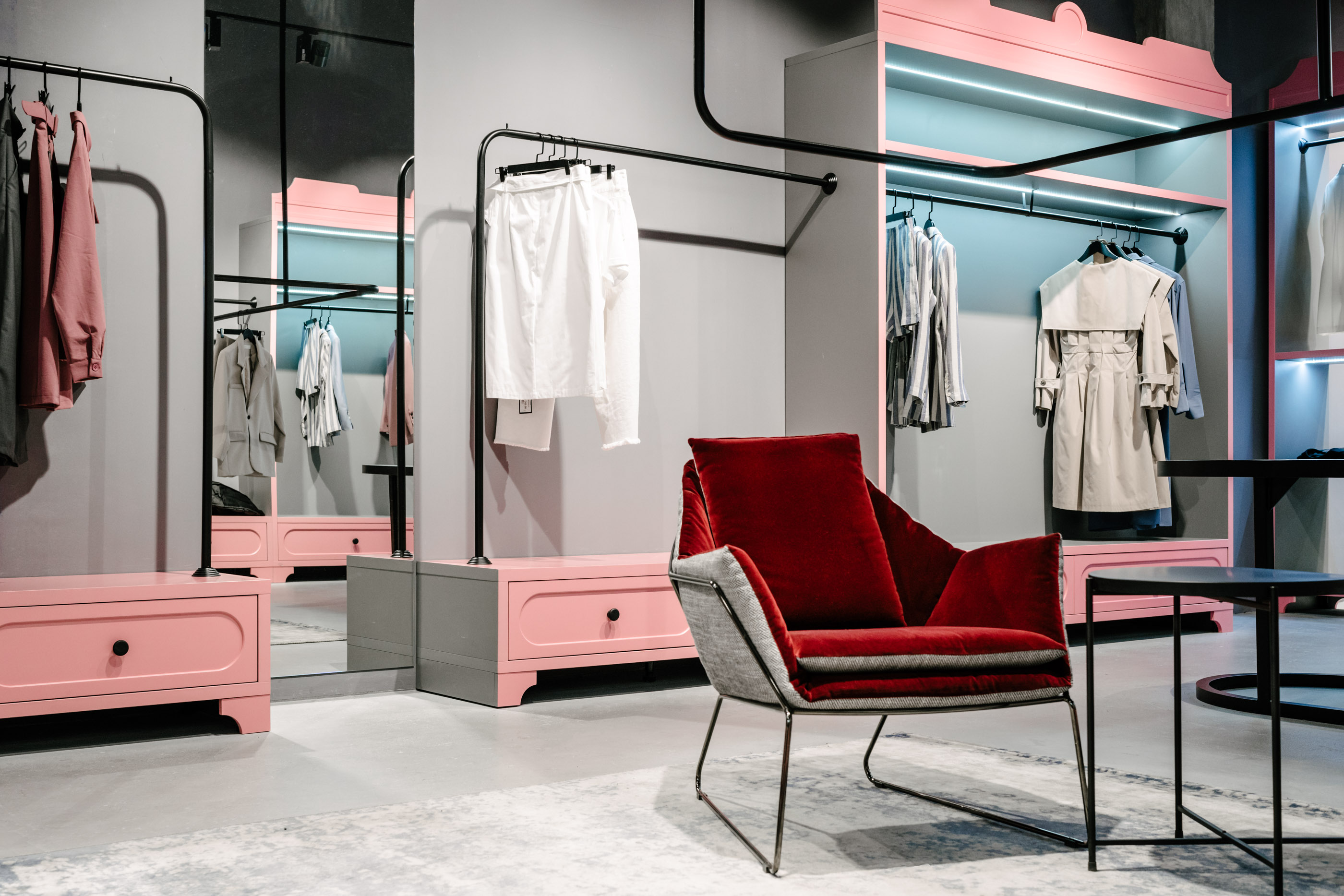 商业空间，服装店，国外女装店设计，Angelina Malysheva，时尚空间