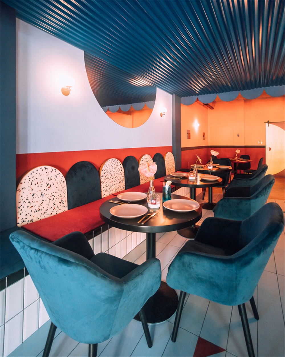 餐饮空间，国外餐厅设计，罗马尼亚，Biancoebianca