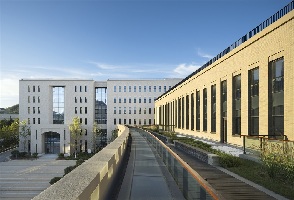 浙江大学建筑设计研究院，教学楼设计，经管学院教学楼，建筑设计