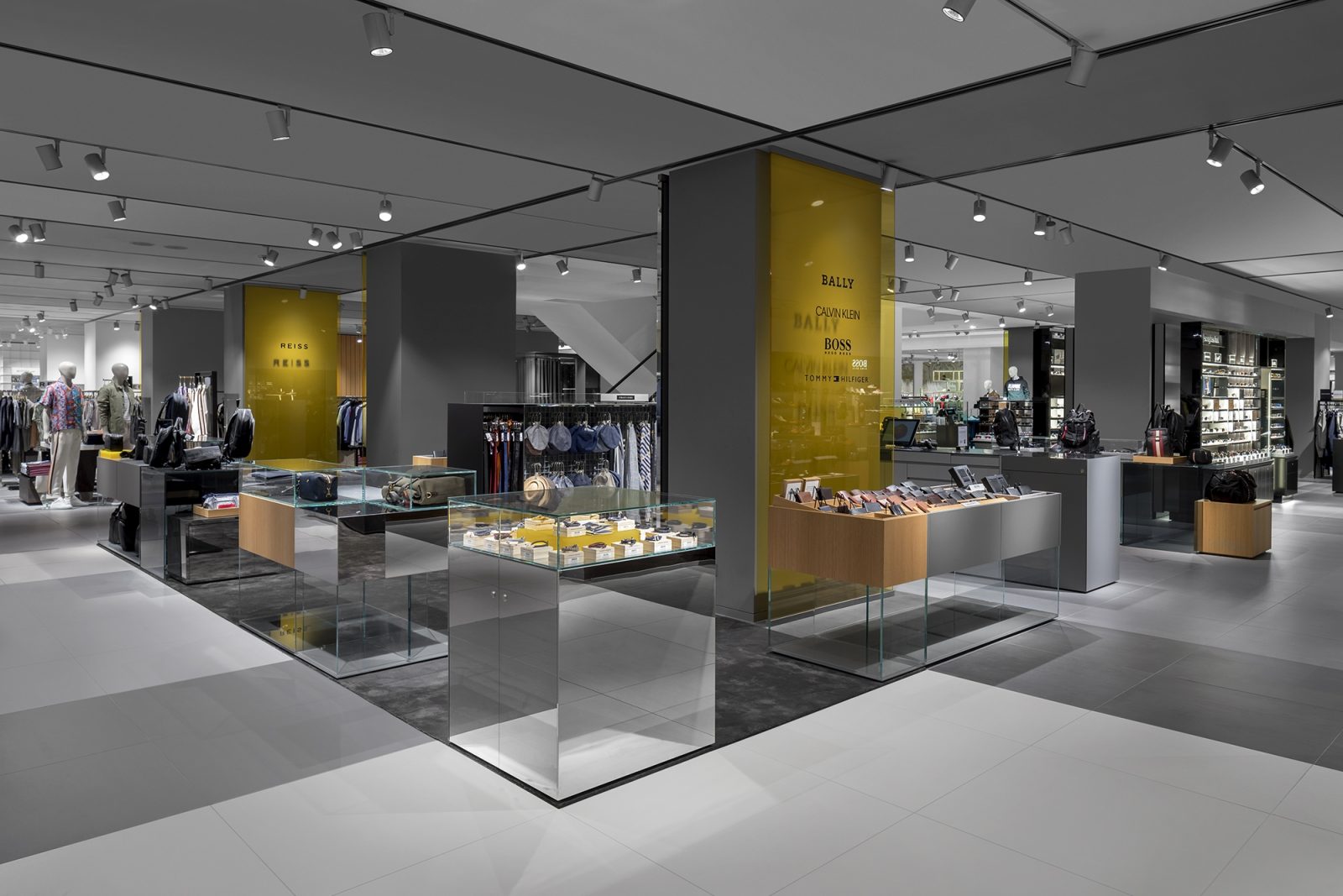 商业空间，阿姆斯特丹，百货商店设计，男装店设计，奢侈品店设计