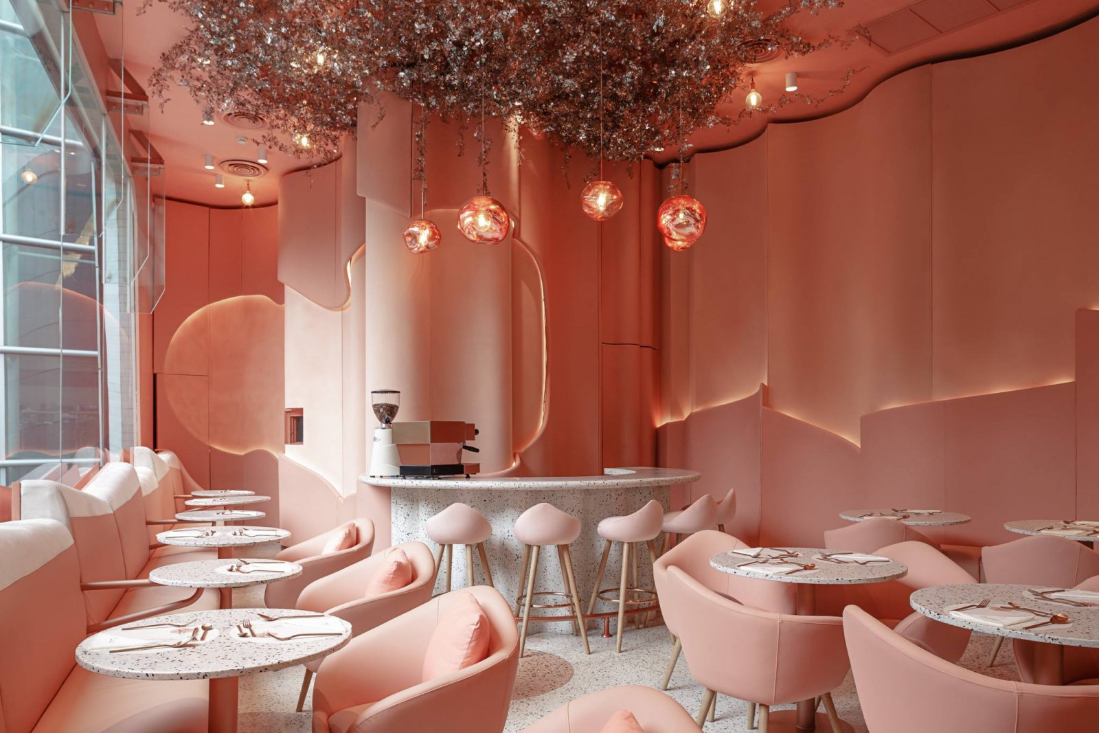 网红餐厅，party/space/design，粉红餐厅，餐厅设计，时尚餐厅