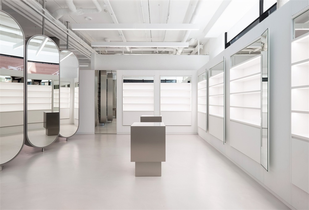 极简主义，柏林，商业空间，“ins -worthy”美容院，改造设计，Batek Architekten