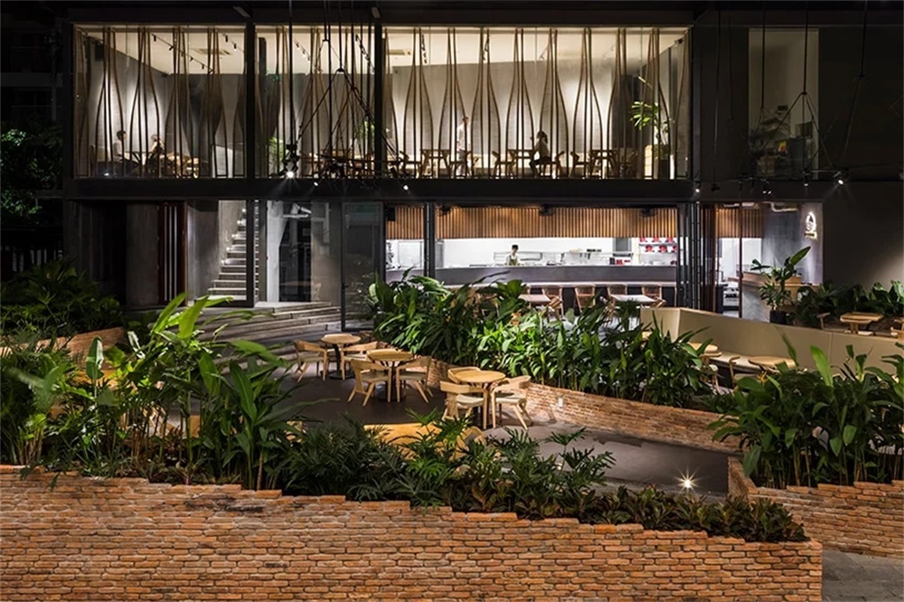 餐饮空间，Takashi Niwa Architects，Ippudo餐厅，越南，改造设计