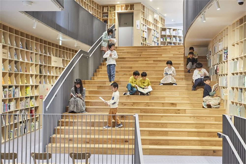 公共空间，安藤忠雄，图书馆设计，大阪，国外图书馆设计，混凝土建筑