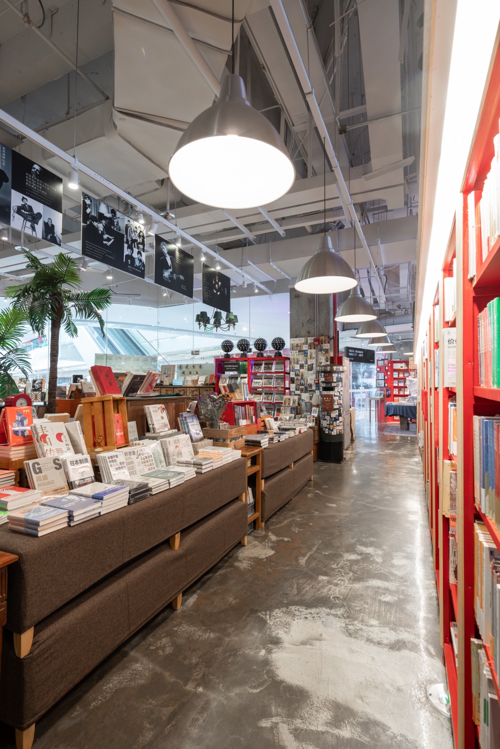 商业空间，广州独立书店，独立书店设计，书店设计，广州北京路，1200bookshop，负空间设计，项目投稿