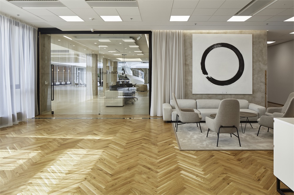 办公空间，Deloitte，德勤会计师事务所，布拉格，办公室设计，现代风格办公室