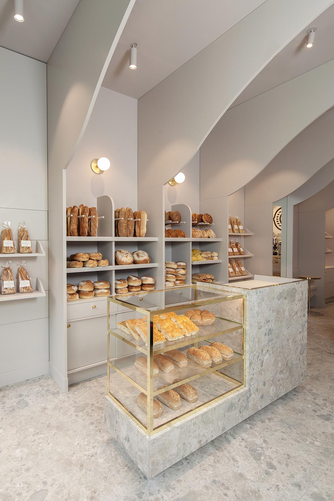 Visual Display Srl,面包店设计,Dorbolò La Gubana面包店,意大利设计,面包店设计案例,烘焙店设计,国外面包店设计案例