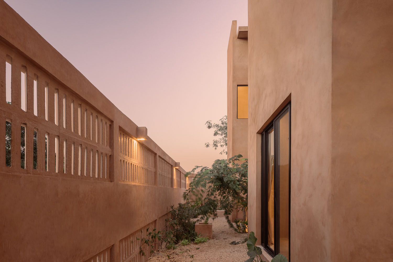 240㎡住宅设计,住宅设计,Javier Puga Estudio,住宅设计案例,墨西哥,侘寂,裸色,侘寂美学,侘寂风格设计,侘寂设计案例