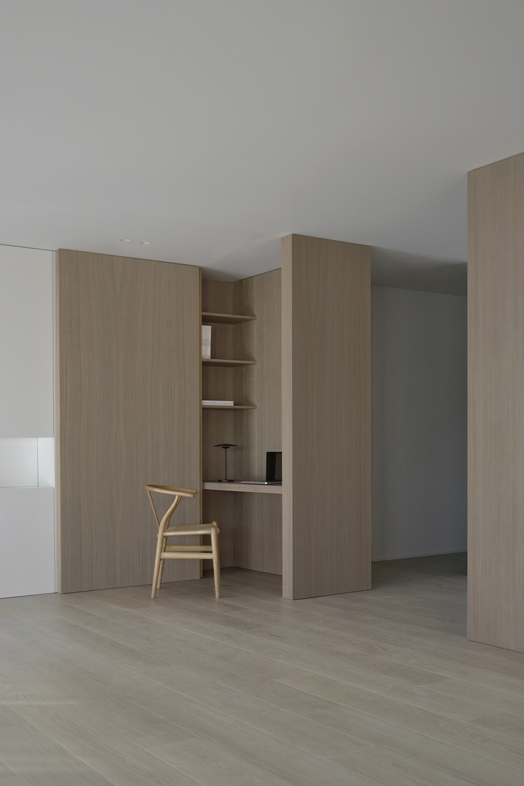 极简公寓设计案例,公寓设计,极简主义,国外极简风格公寓设计,Deza Setien,马德里,原木色+白色,公寓设计方案,120㎡