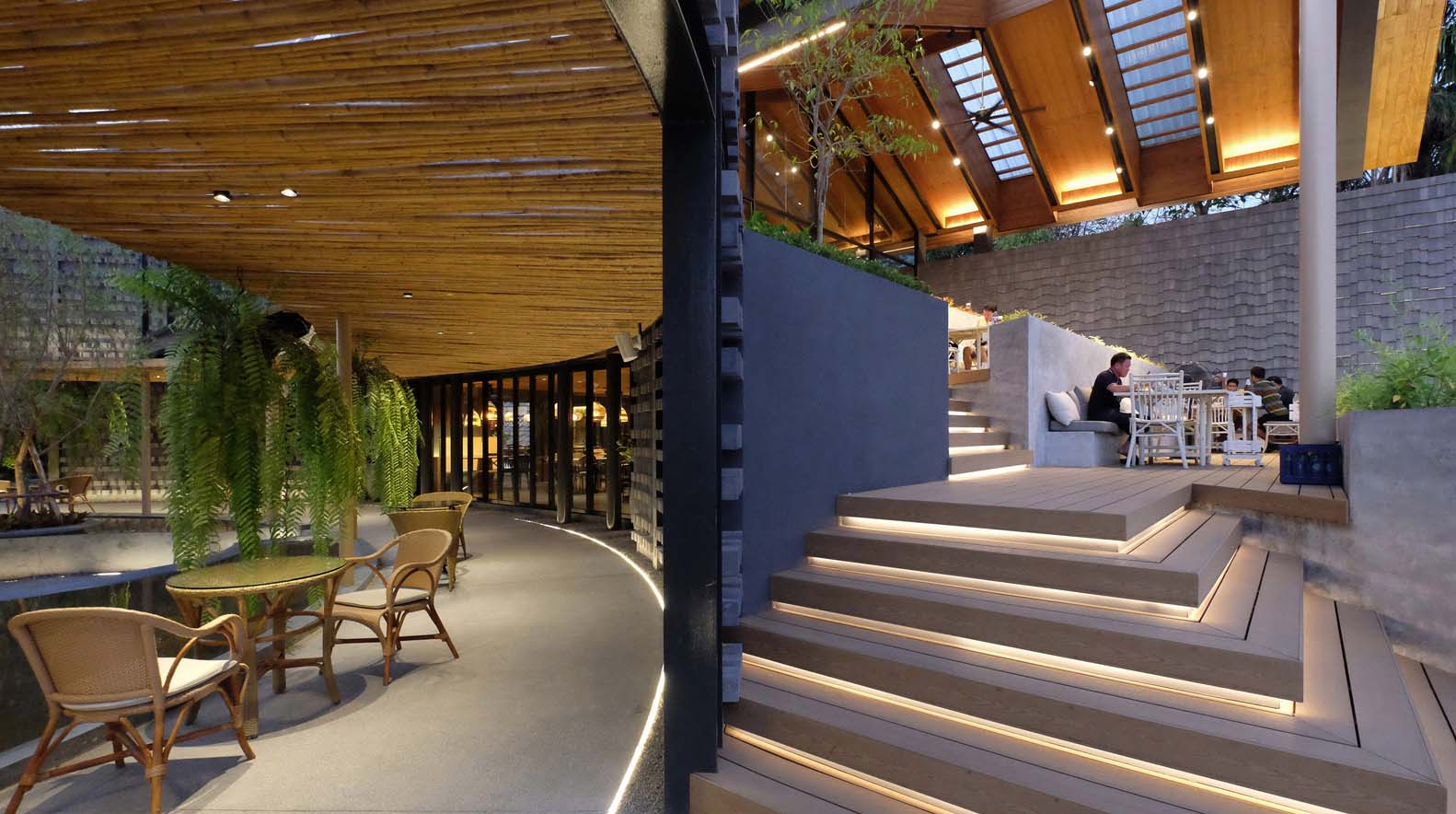 Looklen Architects,餐厅设计,Baan Nhuer Nham Restaurant,泰国,餐厅设计案例,国外餐厅设计,餐厅设计方案,花园餐厅,休闲餐厅