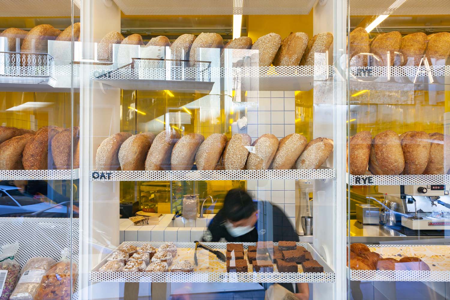 面包店设计,面包店设计案例,烘焙店,Kora Bakery,面包店装修,面包坊,雅典,希腊,面包店设计方案