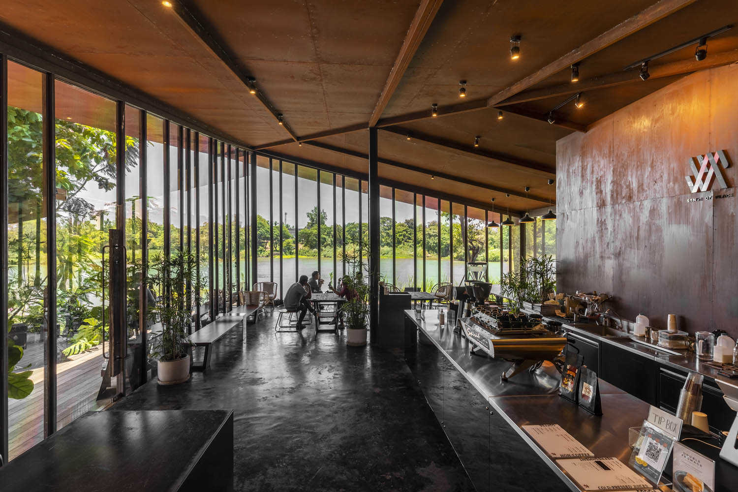 SOP Café,咖啡厅设计,咖啡厅设计案例,泰国,Backyard Architect,咖啡店设计,国外咖啡店设计,咖啡厅平面图,900㎡