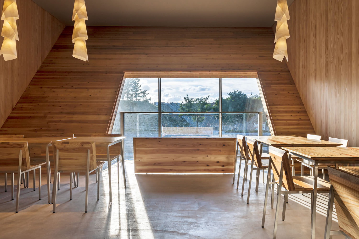 咖啡店设计,Kengo Kuma & Associates,咖啡店设计案例,隈研吾建筑事务所,日本咖啡厅设计,日本,199 m²