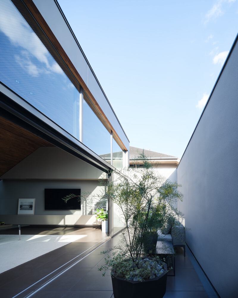 住宅建筑设计,绿色住宅设计案例,APOLLO Architects & Associates,日本,涩谷,国外住宅设计案例,230㎡,住宅设计,APOLLO