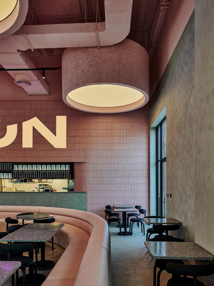 Rabih Geha Architects,卡塔尔,快餐店设计,餐厅设计案例,MILK BUN,休闲餐厅设计