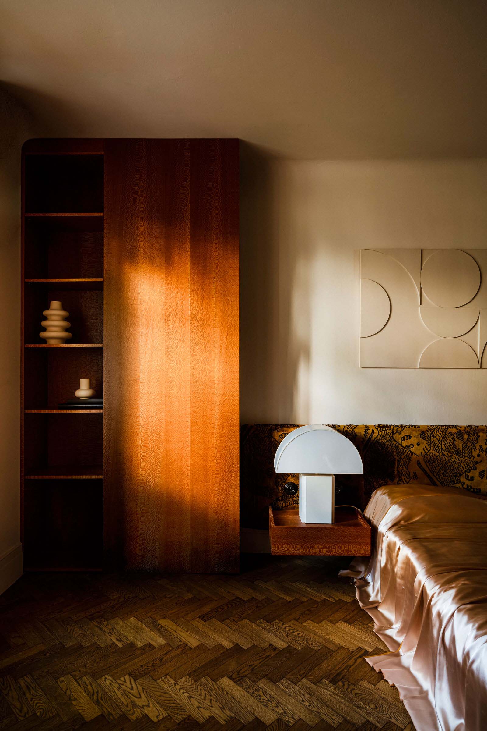 Paradowski Studio,华沙,公寓设计案例,精致公寓,公寓设计,USM组合柜,现代主义公寓
