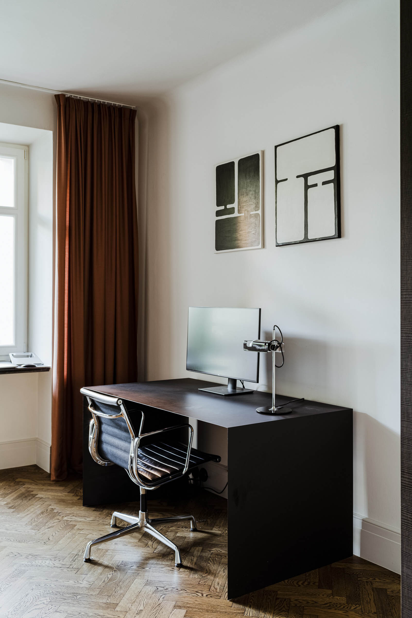 Paradowski Studio,华沙,公寓设计案例,精致公寓,公寓设计,USM组合柜,现代主义公寓