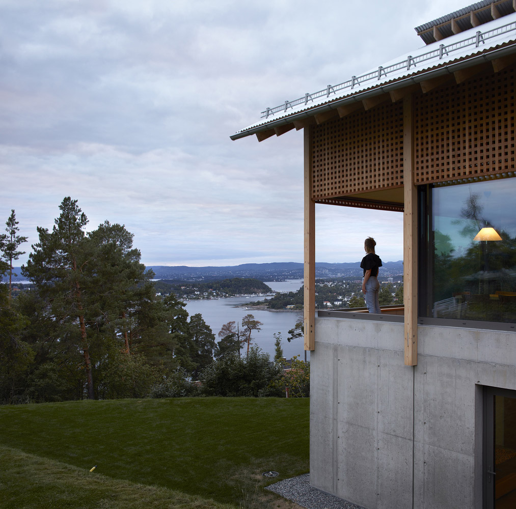 住宅设计,别墅设计案例,R21 Arkitekter,挪威,极简主义,国外住宅设计案例,350㎡,清水混凝土,海景别墅