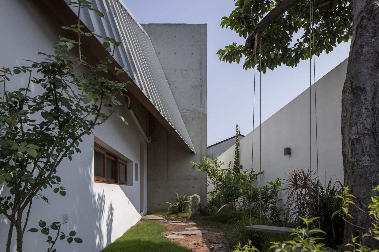 住宅设计,300㎡,庭院住宅设计,日式住宅设计案例,AHL architects,清水混凝土,越南,日式庭院,庭院设计