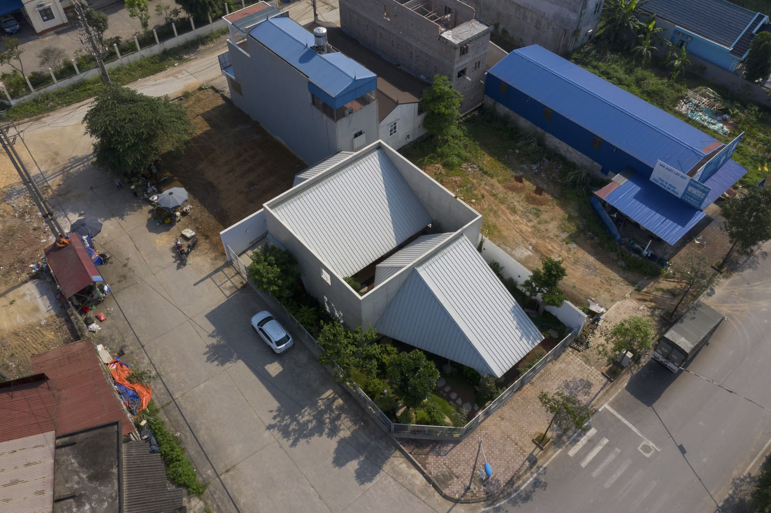 住宅设计,300㎡,庭院住宅设计,日式住宅设计案例,AHL architects,清水混凝土,越南,日式庭院,庭院设计