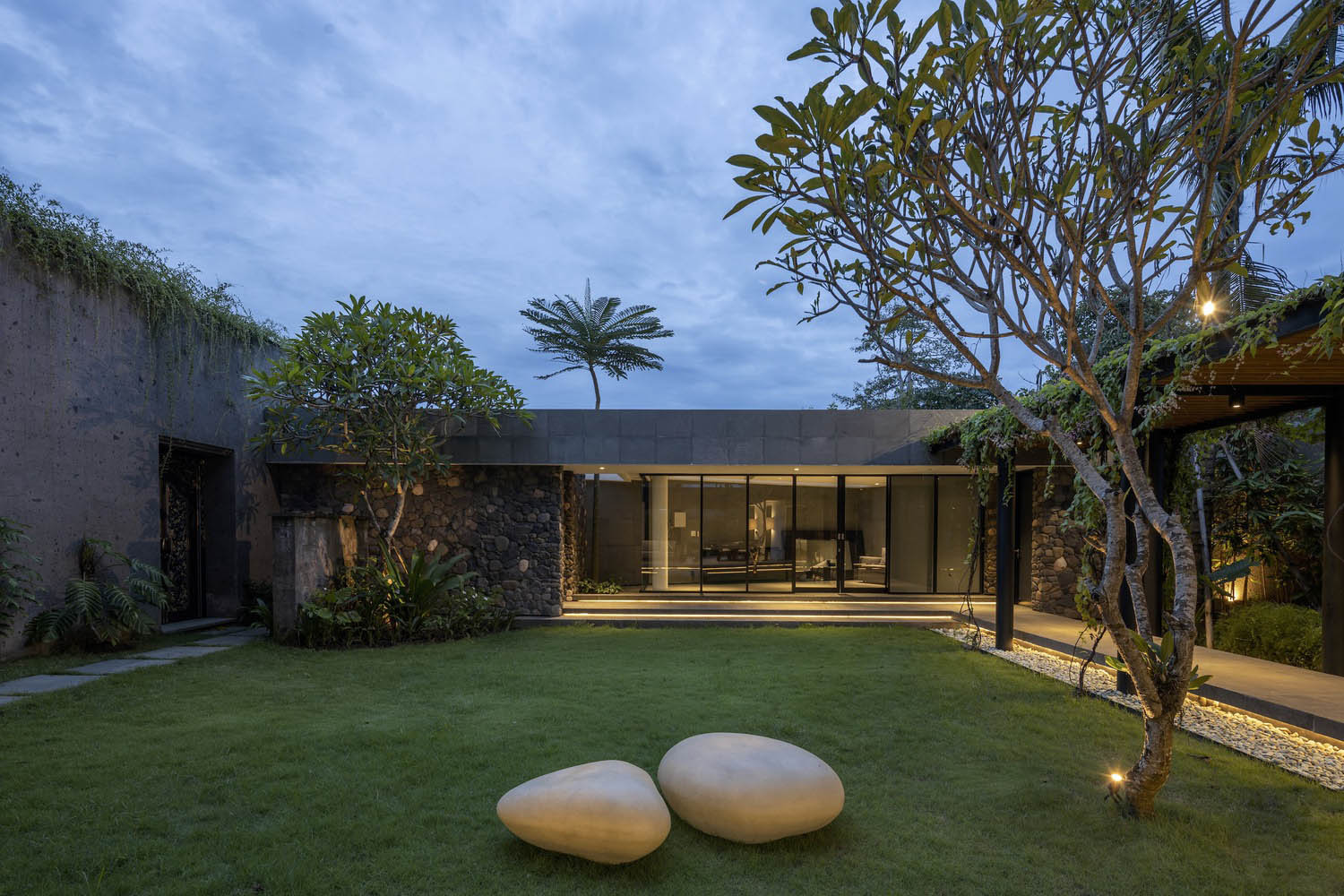 Arkana Architects,别墅设计,别墅设计案例,海景别墅设计方案,印度尼西亚,海景别墅,南库塔,开放式布局